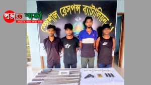 রূপগঞ্জের শীর্ষ সন্ত্রাসী ১৮মামলার আসামী কুত্তা শ্রাবণও তার তিন সহযোগীকে পিস্তলসহ গ্রেফতার