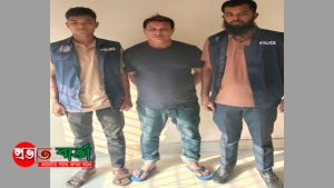 মুন্সীগঞ্জ এর মোল্লাকান্দির কুখ্যাত খাইরুদ্দিন মোল্লাকে গ্রেফতার করেছে